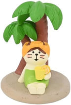 Mevodeata Lemon Tea Cat Figurine with Palm Tree, Mini Beach Statue by Unknown