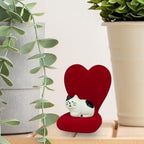 Mevodeata Cute Mini Cat Figurine with Small Sofa Resin Cat Figure for Office Home Decor - Cute Cat Gift for Cat Lovers (Love Shaped Sofa) - Image 5