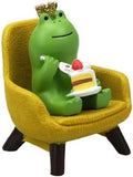 Refintural Miniature Frog Eating Cake Figurine - Funny Shelf Desk Decoration - Perfect Cute Frog Gift (Yellow Sofa) by Refintural