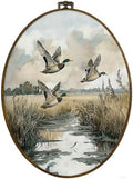 dvhdajed Vintage Mallard Duck Oval Wall Art Decor, Farmhouse Duck Framed Canvas Art, Rustic Cottage Core Farm Animal Oval Wall Hanging Decor for Home Bedroom Living Room, 8.7x11.3 Inch by dvhdajed