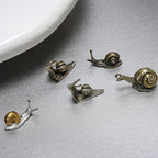 5Pcs Brass & Alloy Snail Statue mini Ornaments Retro、Antique Whimsical Cottagecore Decor, Brass Decor for Living Room、Desk and Bookshelf Figurines, Outdoor Garden Landscaping - Image 6