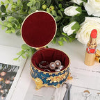 Hipiwe Antique Metal Jewelry Box Ring Earring Treasure Chest Case, Small - Image 4