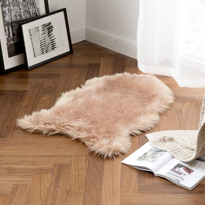 MIULEE Fluffy Area Rug 2x3 ft Faux Fur Sheepskin Rug - Image 4