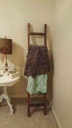 BARNWOODUSA Rustic Decorative Ladder - Image 6