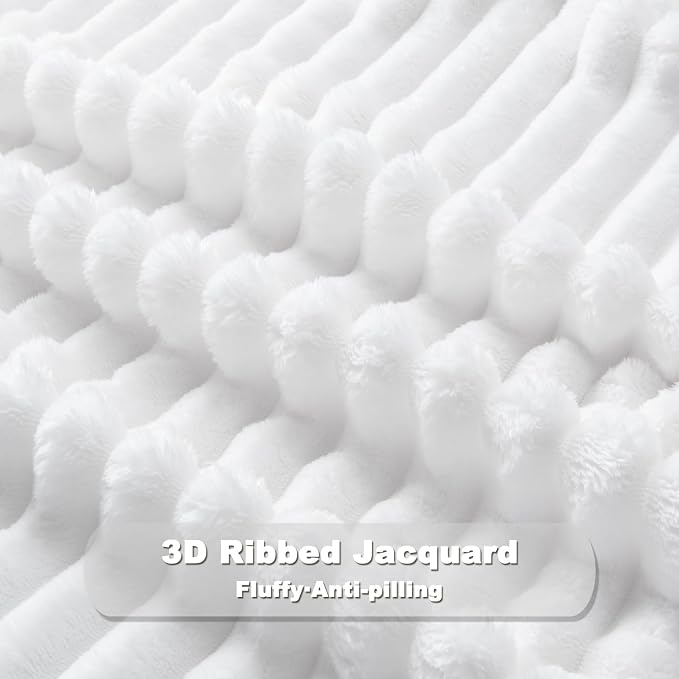 NEWCOSPLAY Fleece Ribbed Cozy King Blanket - Image 5