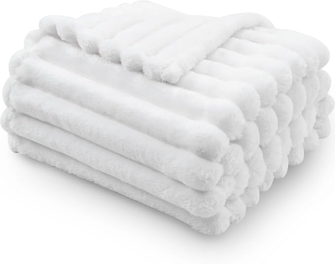 NEWCOSPLAY Fleece Ribbed Cozy Throw Blanket - Image 2