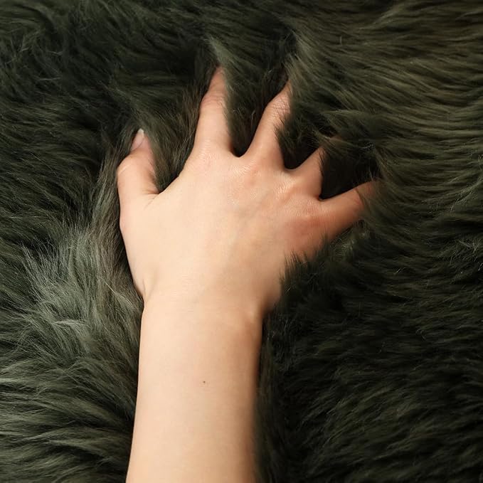 LLB Genuine Sheepskin Area Rug Wool Rug Fur Carpet Fluffy Shaggy Fur Rug - Image 4