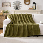 Green Throw Blanket - Image 2