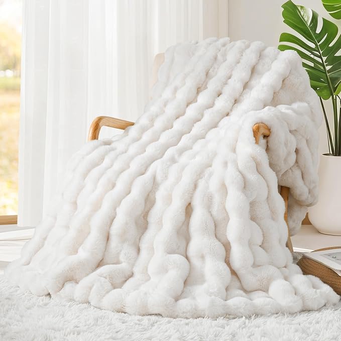 Luxury 1000GSM Rabbit Faux Fur Blanket, Super Heavy Warm Cozy Brown Blankets by TOUCHAT