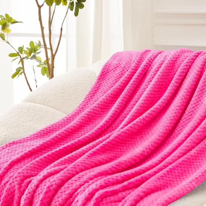 Exclusivo Mezcla Large Waffle Fleece Throw Blanket - Image 4