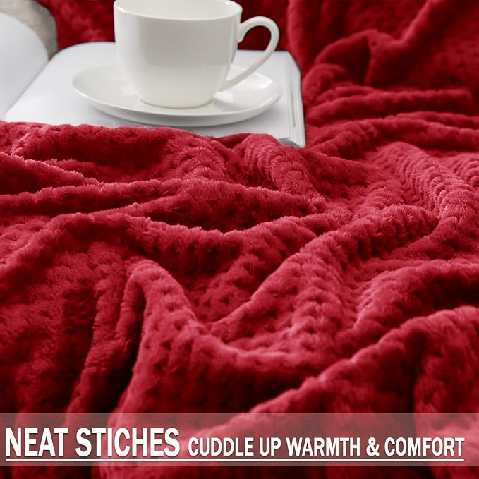 Exclusivo Mezcla Soft Waffle Fleece Bed Blanket Queen Size, Deep Red | - Image 6