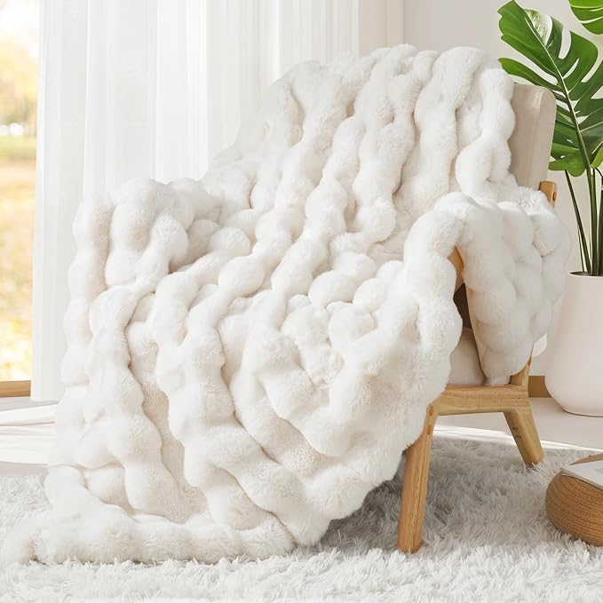 Luxury 1000GSM Faux Rabbit Fur Throw Blanket, Super Heavy Warm Cozy Blankets - Image 3