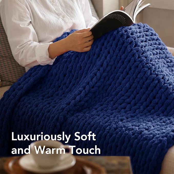 L'AGRATY Chunky Knit Throw Blanket - Image 4