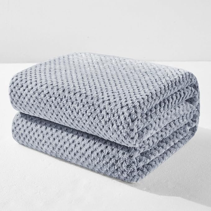 Exclusivo Mezcla Soft Waffle Fleece Bed Blanket Queen Size, Heather Navy | by ExclusivoMezcla