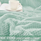 Exclusivo Mezcla Large Waffle Fleece Throw Blanket - Image 3