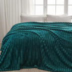NEWCOSPLAY Fleece Ribbed Cozy Throw Blanket - Image 9