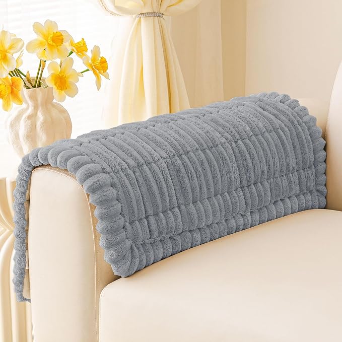 Couch Cover for Dogs, Washable Non Slip Plush Flannel Sofa Protector | Thick by hyha