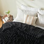NEWCOSPLAY Fleece Ribbed Cozy Queen Blanket - Image 9