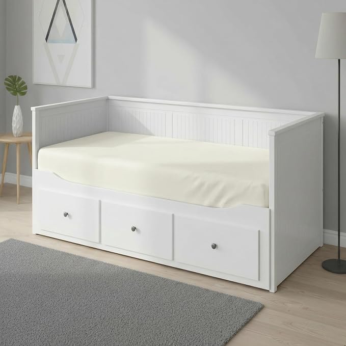 Stretchy Twin Fitted Sheet for 4 Inch Low Profile Mattress - Image 4