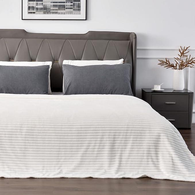 BEDELITE Ribbed Jacquard Off White Blankets Queen Size - Image 2