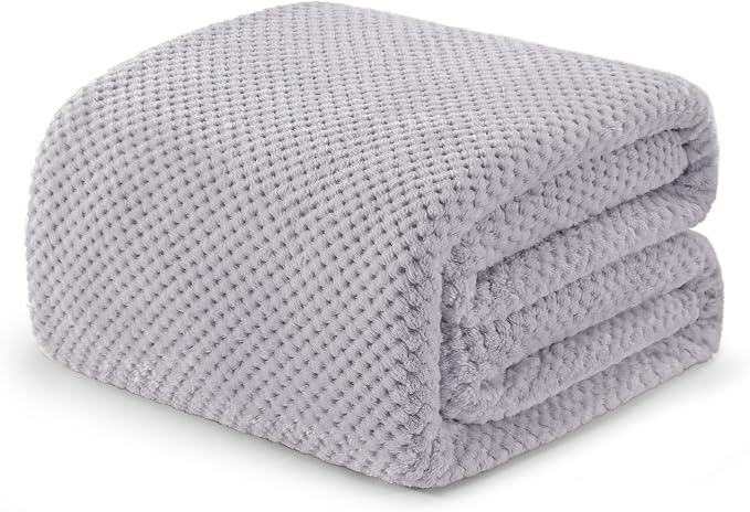 Exclusivo Mezcla Soft Waffle Fleece Bed Blanket Queen Size, Light Gray | by ExclusivoMezcla