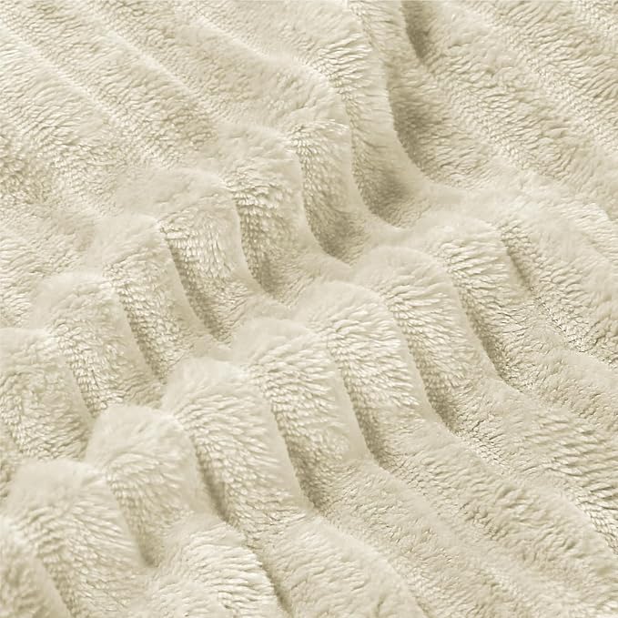 BEDELITE 3D Ribbed Jacquard Beige Blankets Queen Size - Image 3