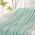 Exclusivo Mezcla Large Waffle Fleece Throw Blanket - Image 6