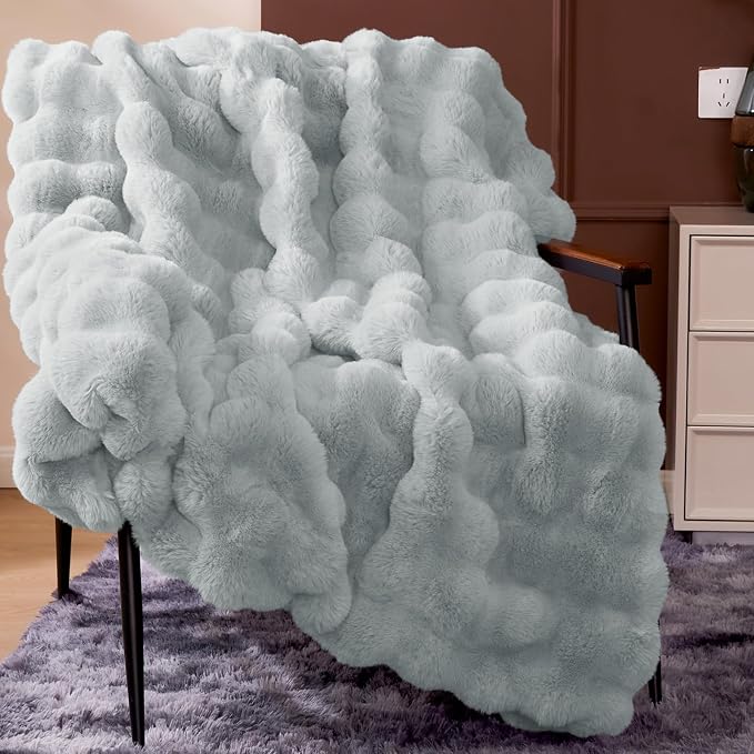 Luxury 1000GSM Faux Rabbit Fur Throw Blanket, Super Heavy Warm Cozy Grey - Image 5