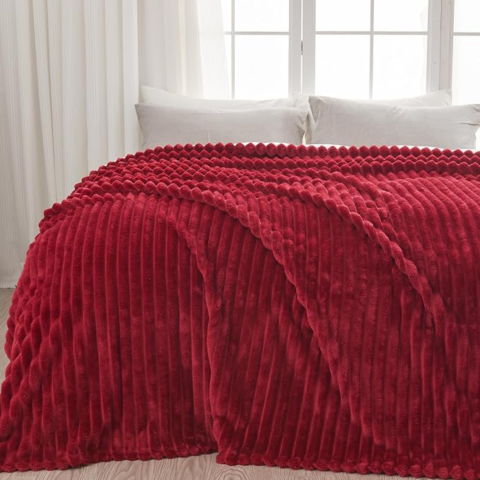 NEWCOSPLAY Fleece Ribbed Cozy Twin Blanket - Image 9