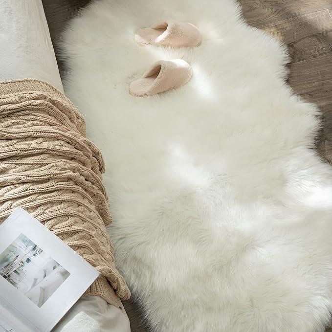 MIULEE Fluffy Area Rug 3x5 ft Faux Fur Sheepskin Rug - Image 3
