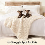 L'AGRATY Chunky Knit Throw Blanket - Image 4