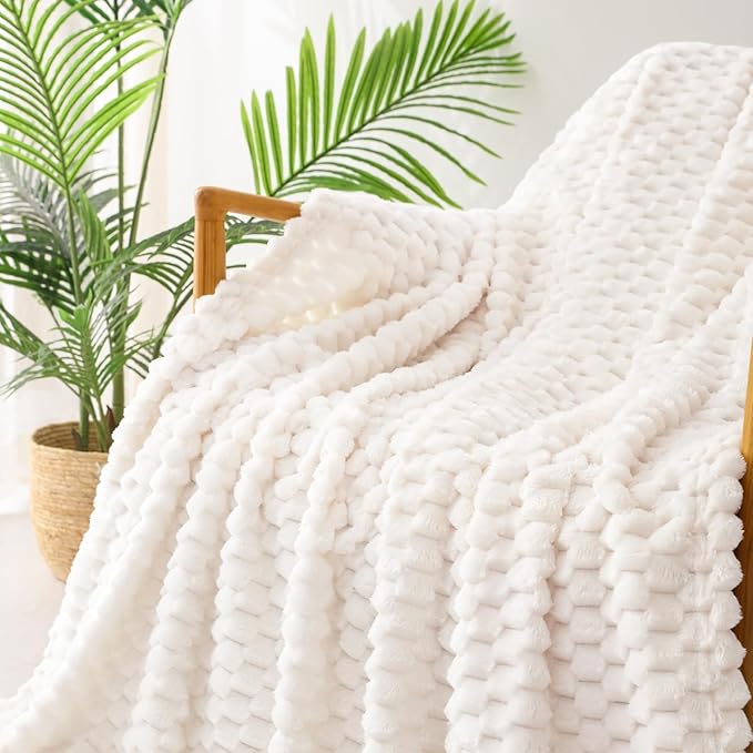 Exclusivo Mezcla Large 3D Fleece Throw Blanket - Image 4