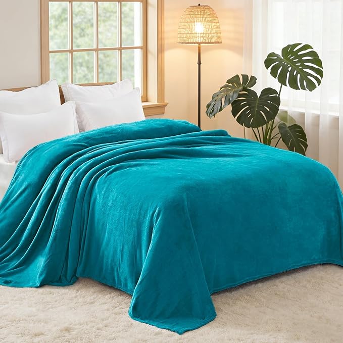 Exclusivo Mezcla Soft Fleece Blanket Queen Size - Image 4