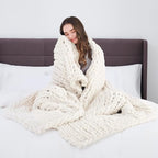 L'AGRATY Chunky Knit Throw Blanket - Image 6