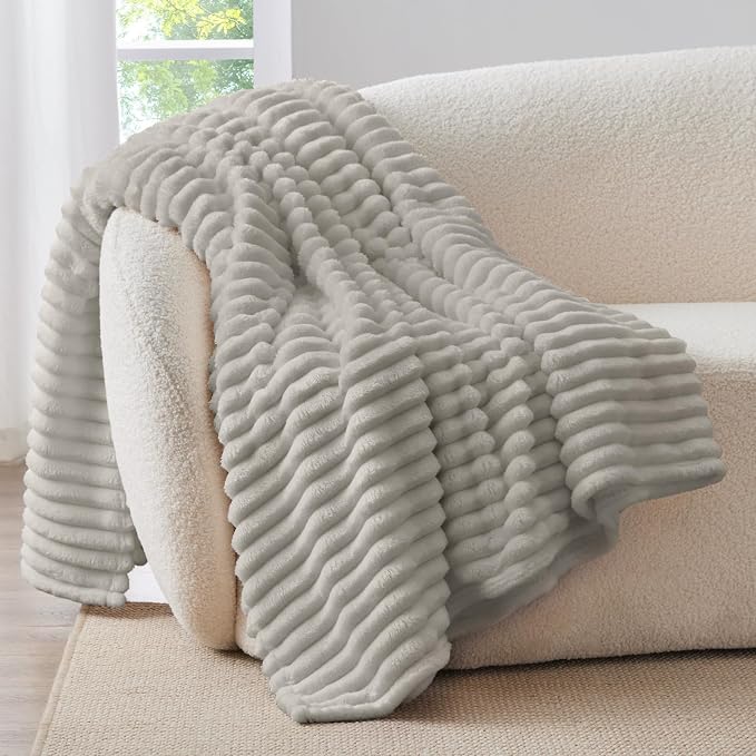 BEDELITE Ribbed Fleece Throw Blanket - Image 7