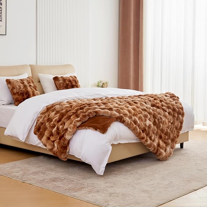 BENVWE Faux Fur Throw Blanket for Couch Bed - Image 4