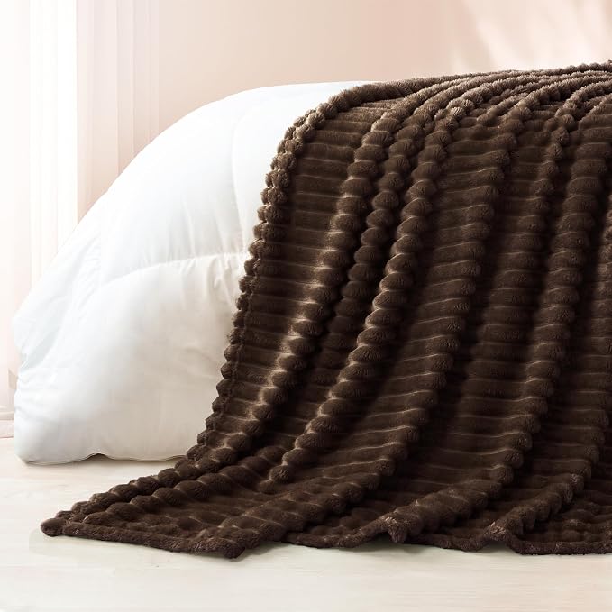 Exclusivo Mezcla Striped Queen Size Fleece Blanket - Image 6