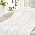 Exclusivo Mezcla Large Waffle Fleece Throw Blanket - Image 6