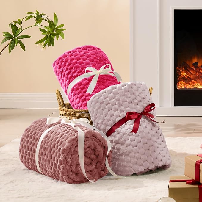BEDELITE Hot Pink Throw Blanket - Image 5
