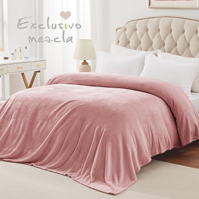 Exclusivo Mezcla Soft Fleece Blanket Twin Size - Image 3