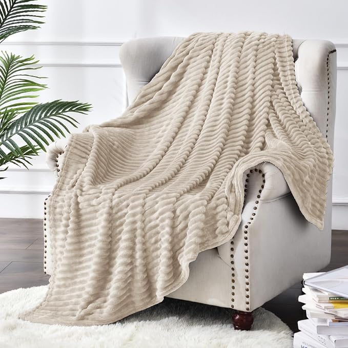 BEDELITE 3D Ribbed Linen Color Fleece Throw Blanket - Image 2
