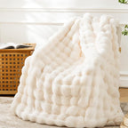 BENVWE Faux Fur Throw Blanket for Couch by BENVWE