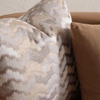 MICHAEL AMINI Ariana Velvet Sofa - Image 9