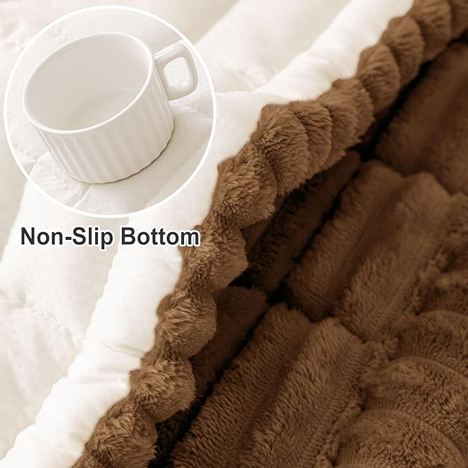 Couch Cover for Dogs, Washable Non Slip Plush Flannel Sofa Protector | Thick - Image 6
