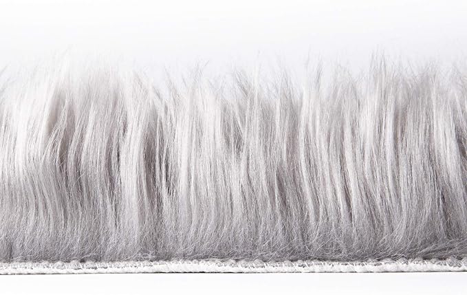 Ashler faux fur rug, Fluffy Shaggy Area Rug Ultra Soft 2 x 2.9 Feet Rectangle - Image 6