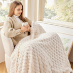 NEWCOSPLAY Fleece Clouds Cozy Queen Blanket - Image 4