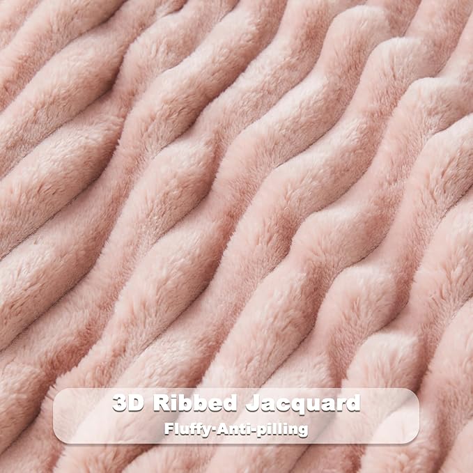 NEWCOSPLAY Fleece Ribbed Cozy Queen Blanket - Image 5