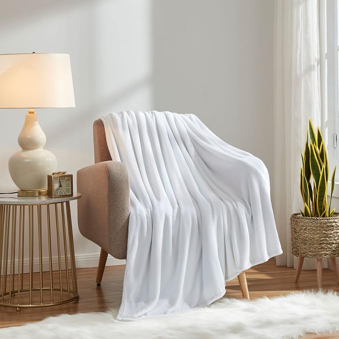KMUSET Fleece Blanket King Size White Lightweight Super Soft Cozy Luxury Bed - Image 4
