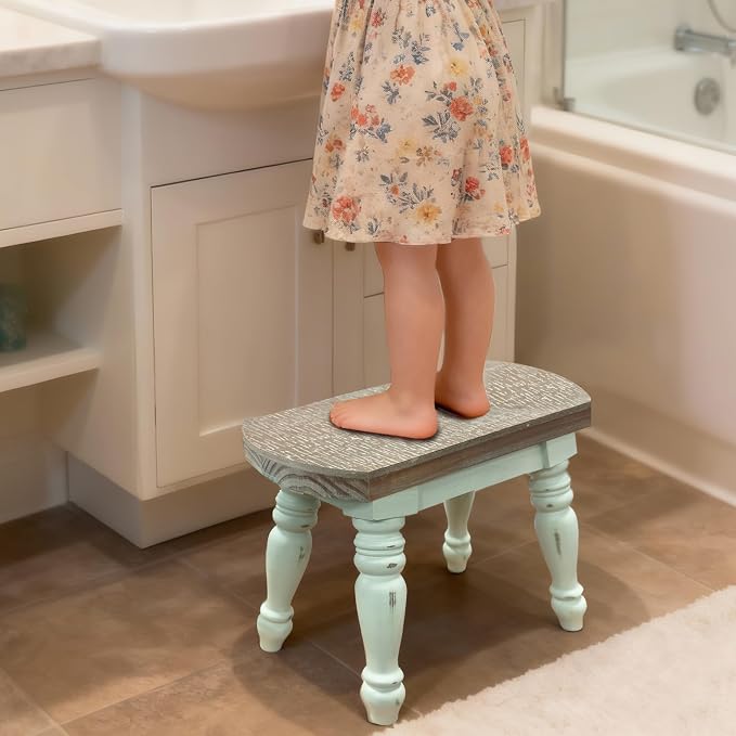 dwellington Farmhouse Wooden Plant Stand - Image 2