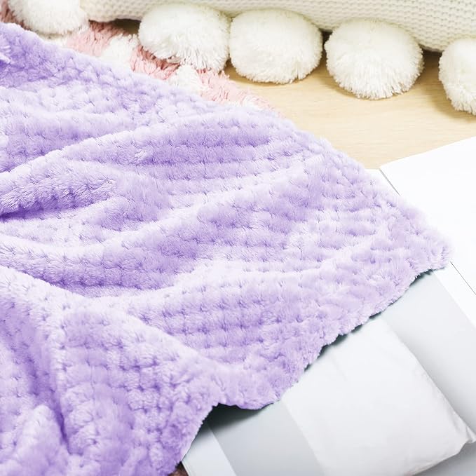 Exclusivo Mezcla Waffle Fleece Throw Blanket - Image 6